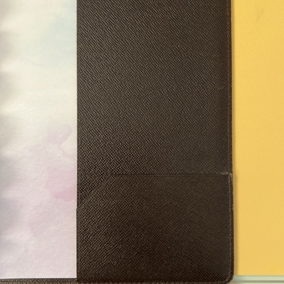 Louis Vuitton Desk Agenda - Picture 14 of 14